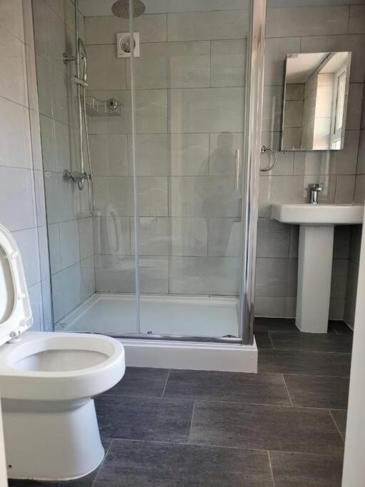 Southall Inn - Near Heathrow Extérieur photo